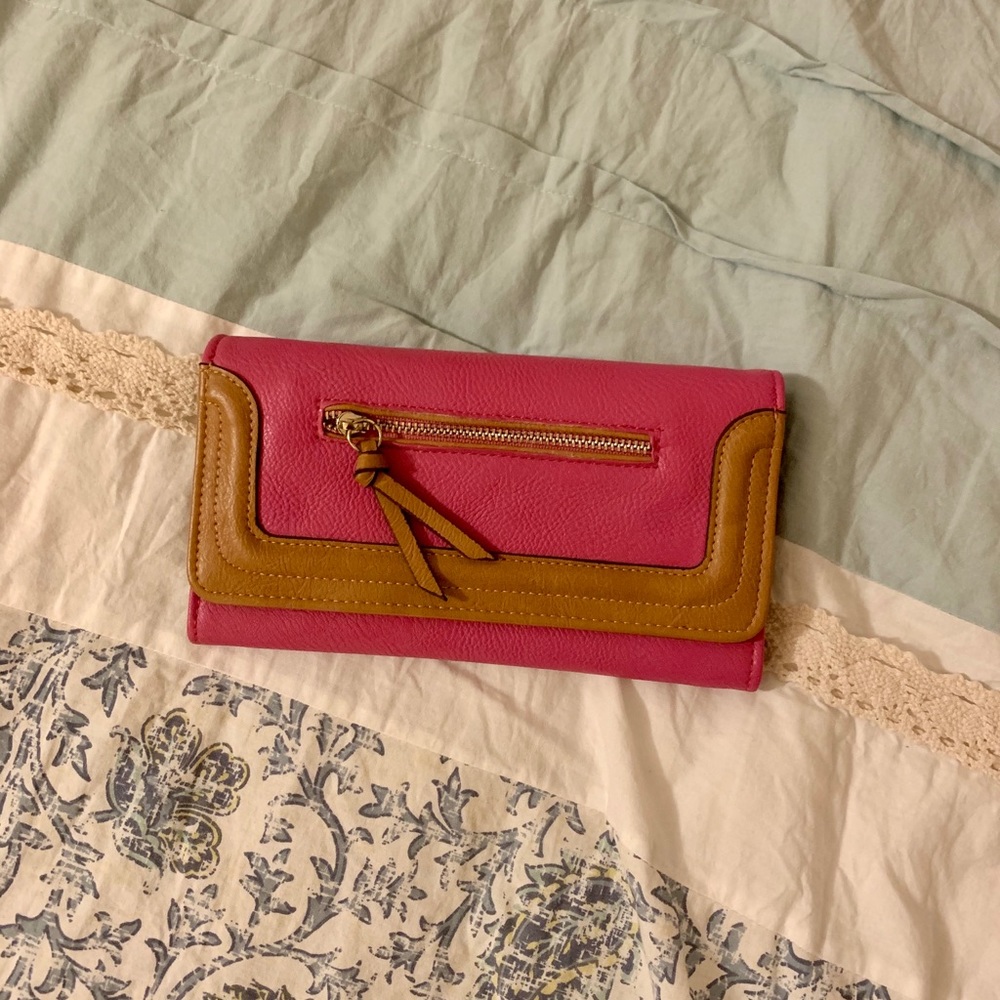 Cute Aldo wallet